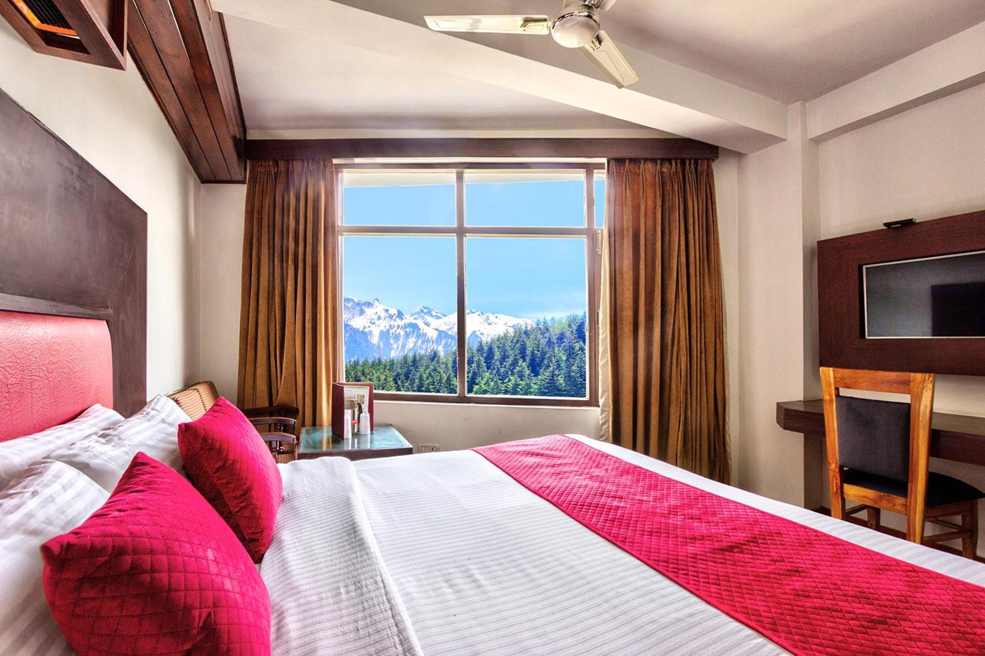 Hotel Greenfields Манали Экстерьер фото