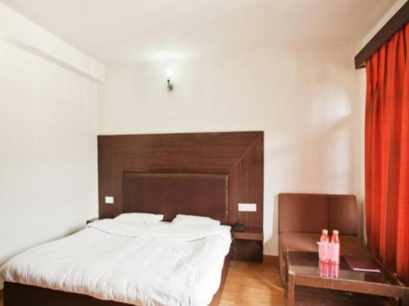 Hotel Greenfields Манали Экстерьер фото