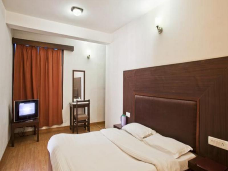 Hotel Greenfields Манали Экстерьер фото
